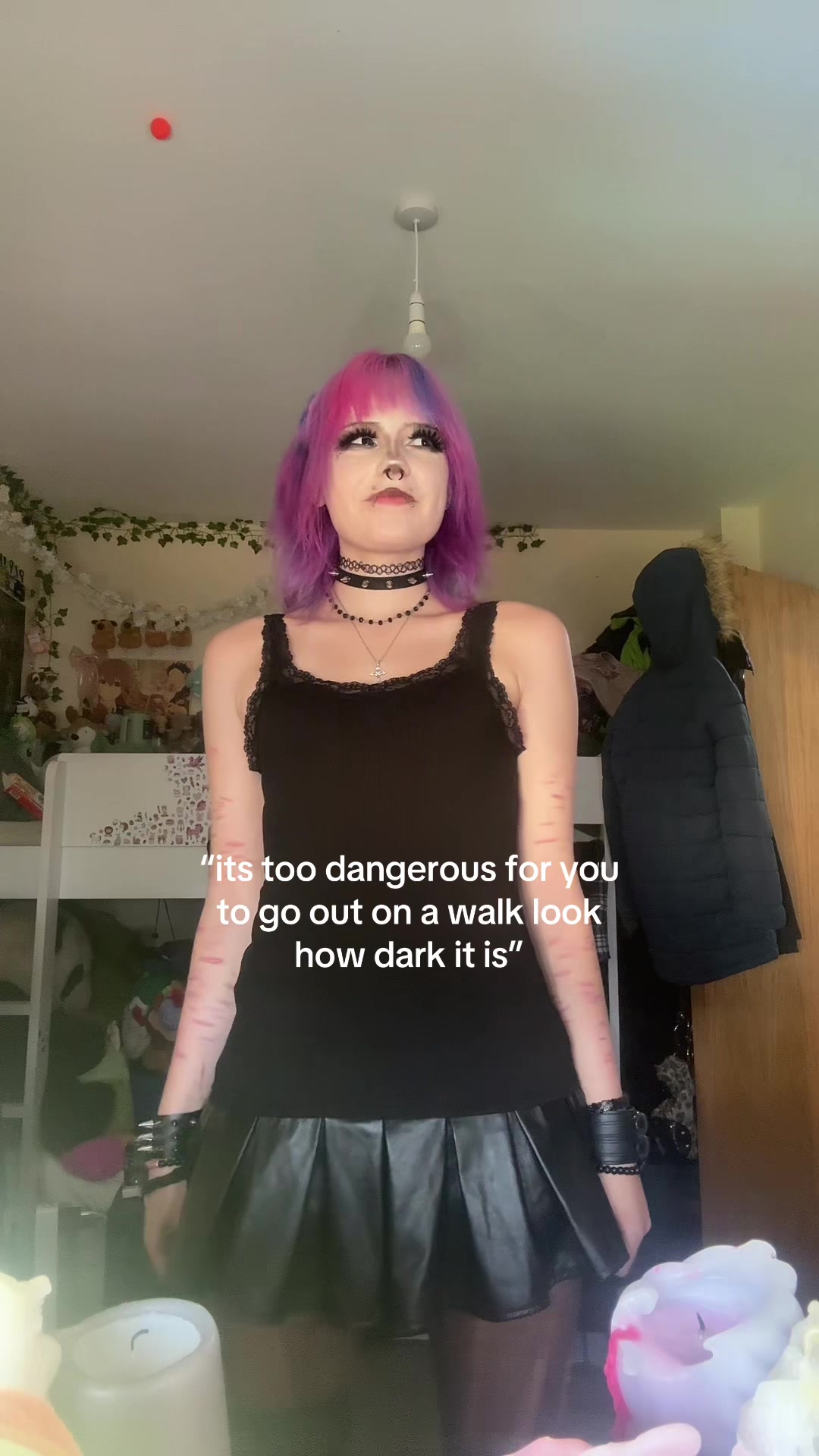 @✩