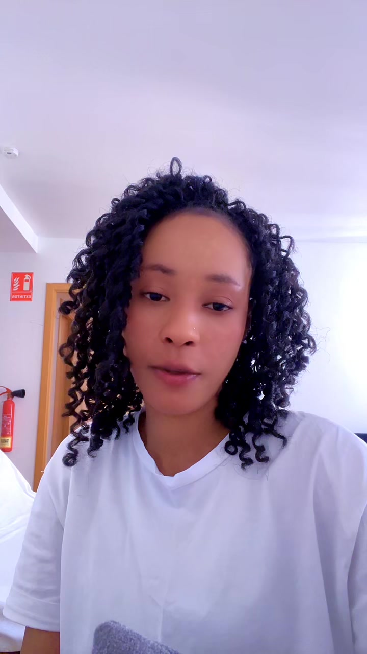 @Fatima 💚🩷🩵💜💙🧡