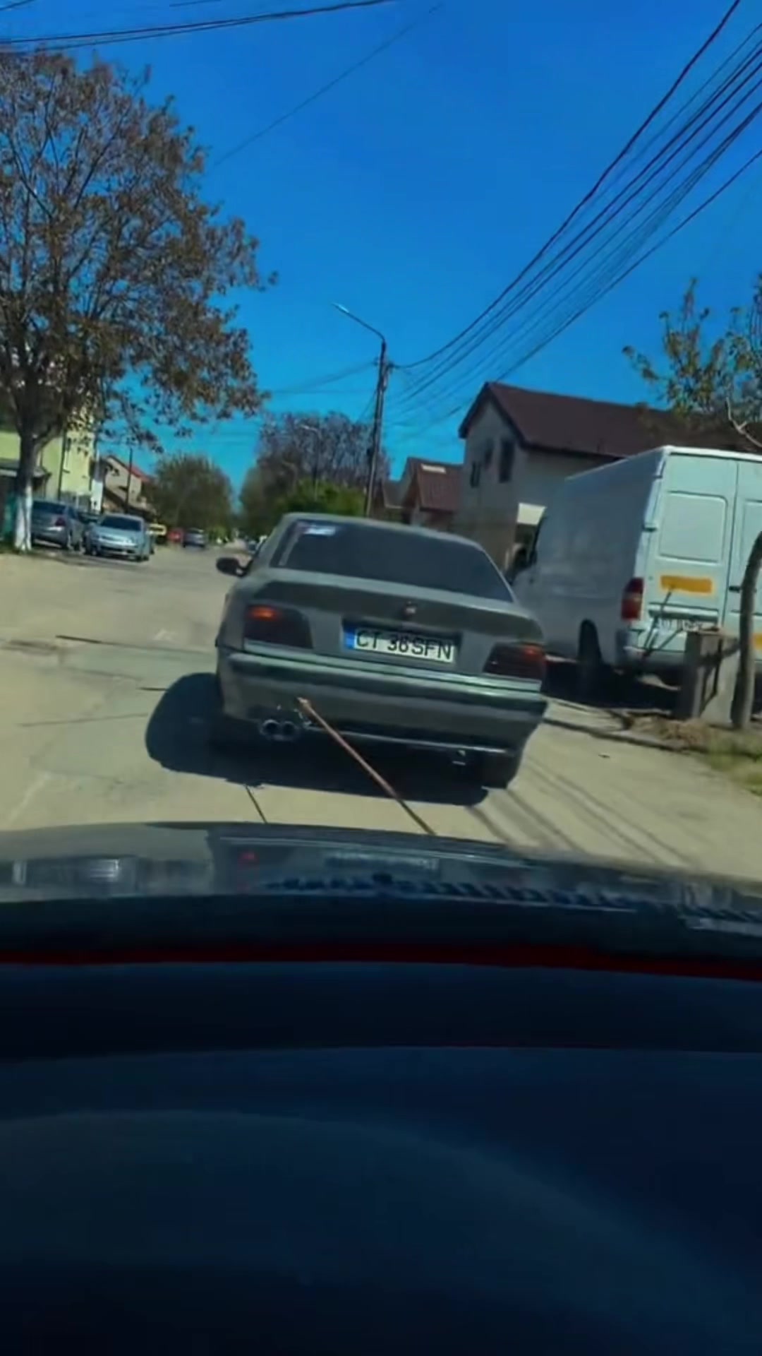 @the.shitboxbmw