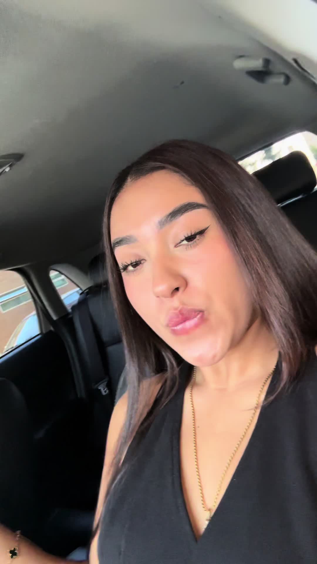 @Stefany trujillo