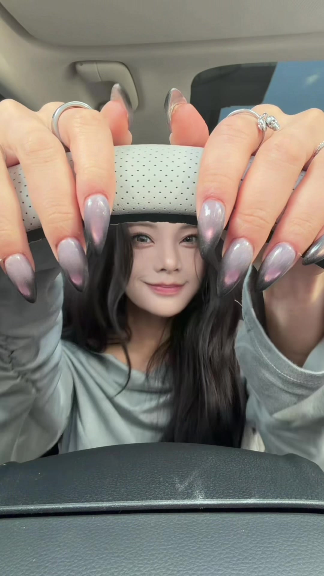 @유빈 Kelly