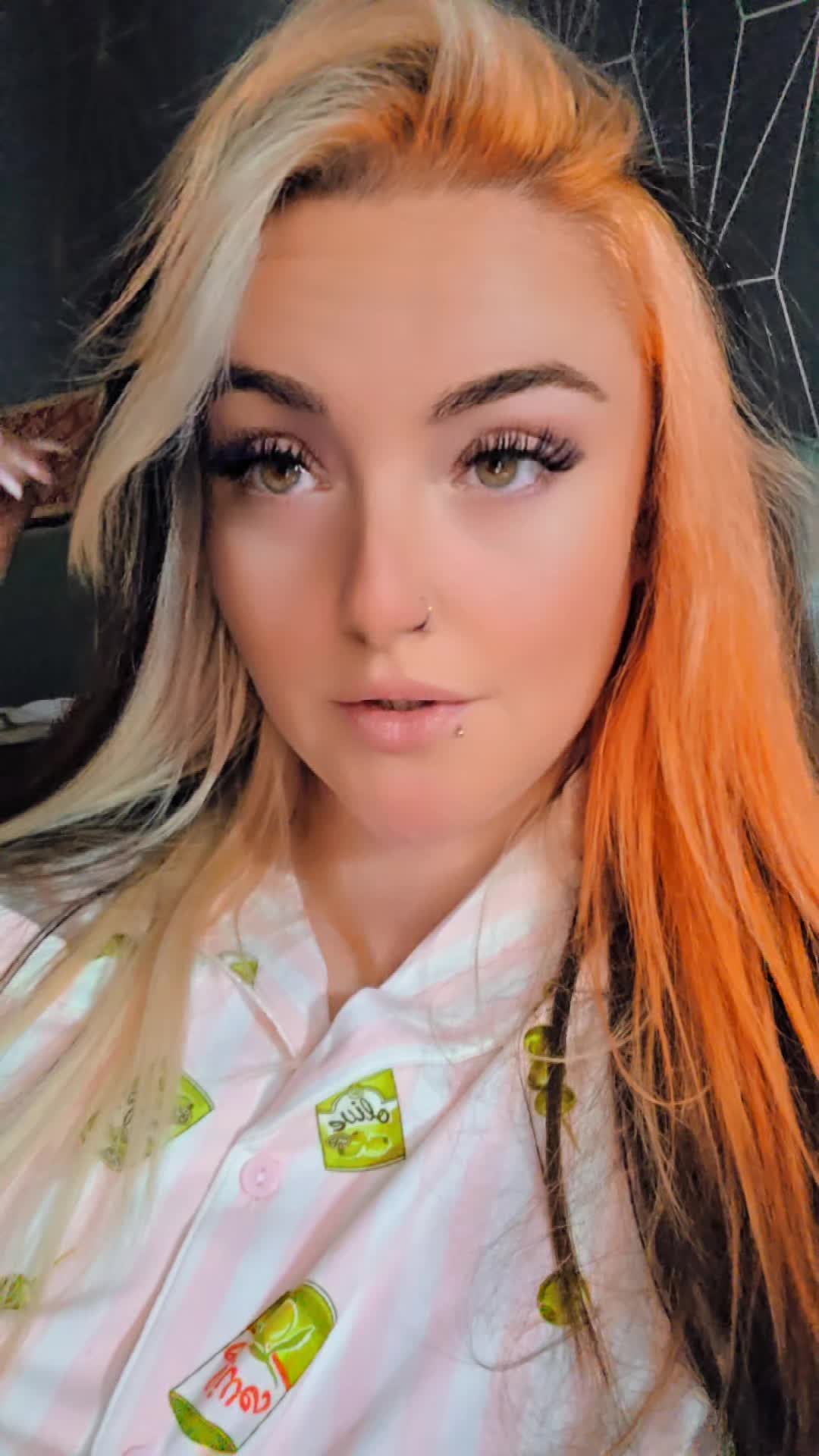 @Staceey