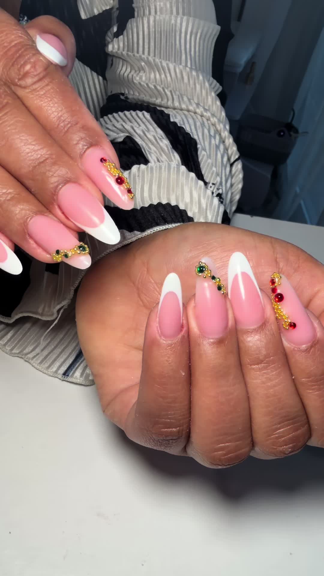 @ONGLES CILS MONTPELLIER