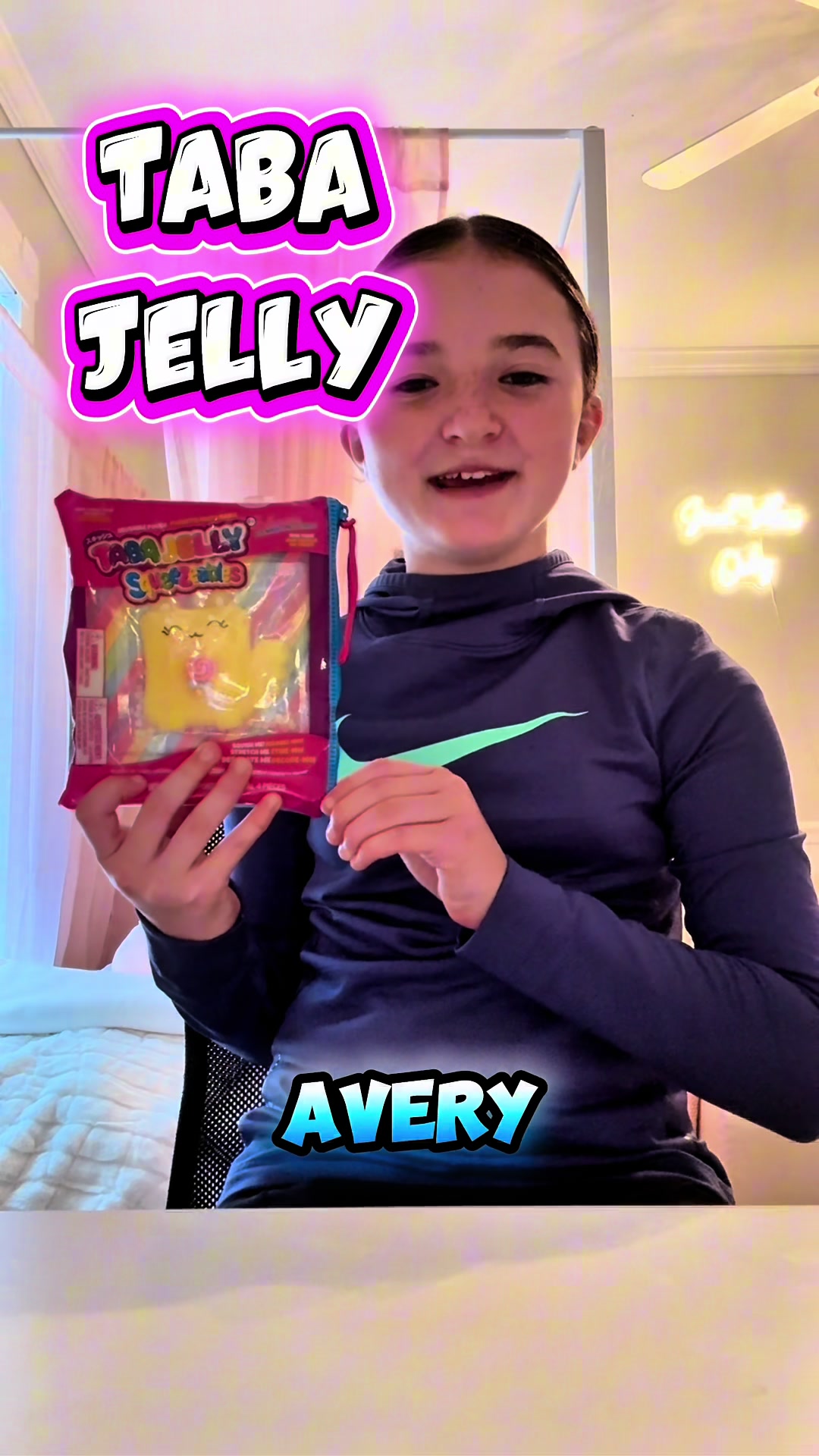 @Reviews with Avery