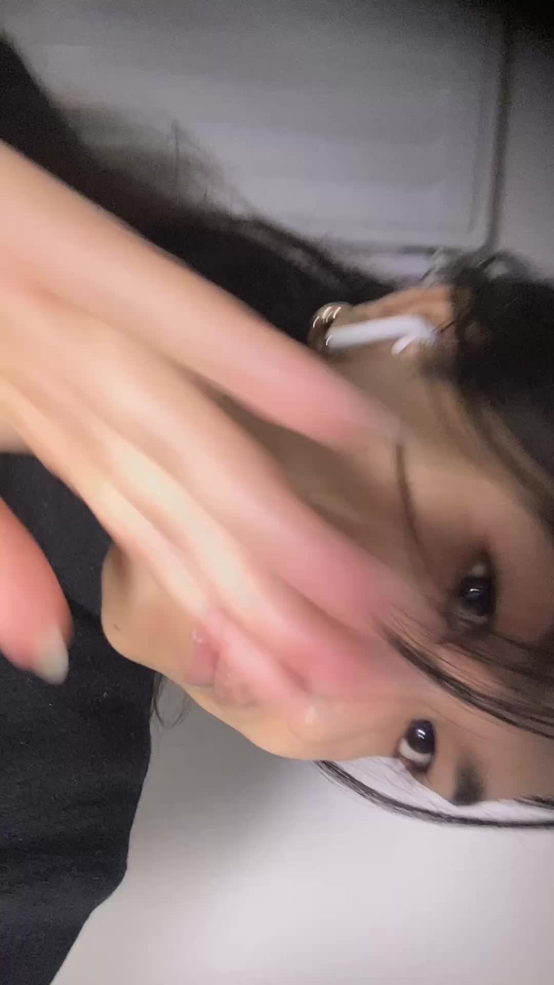 @🫧