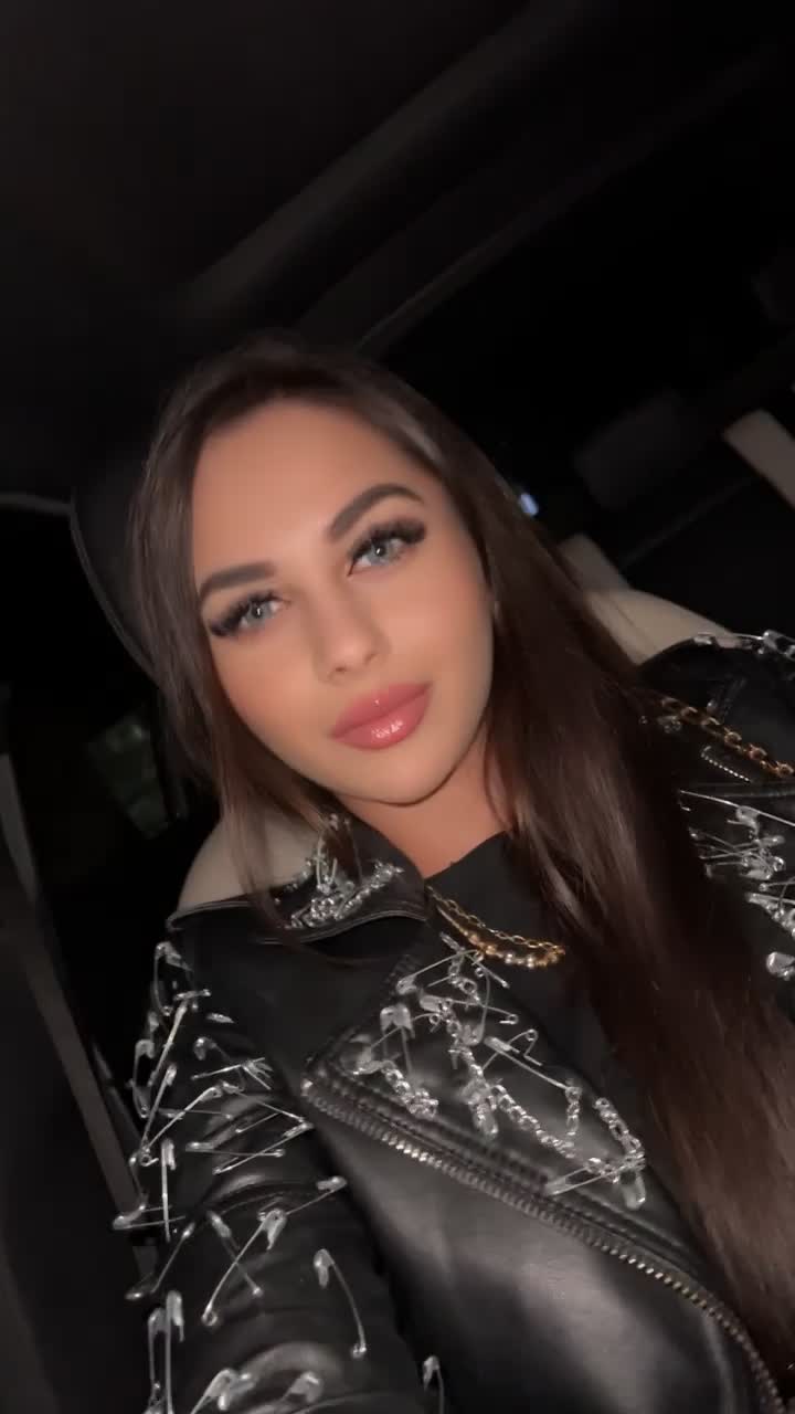 @Laura