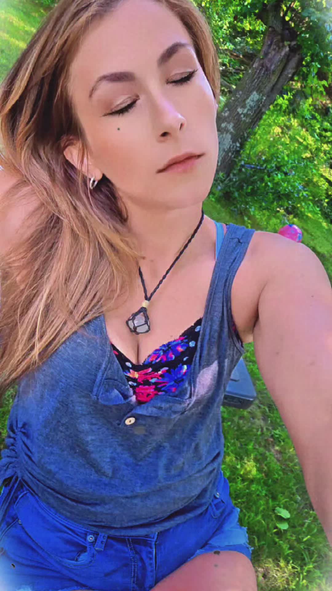 @SKYE_Bizzle420