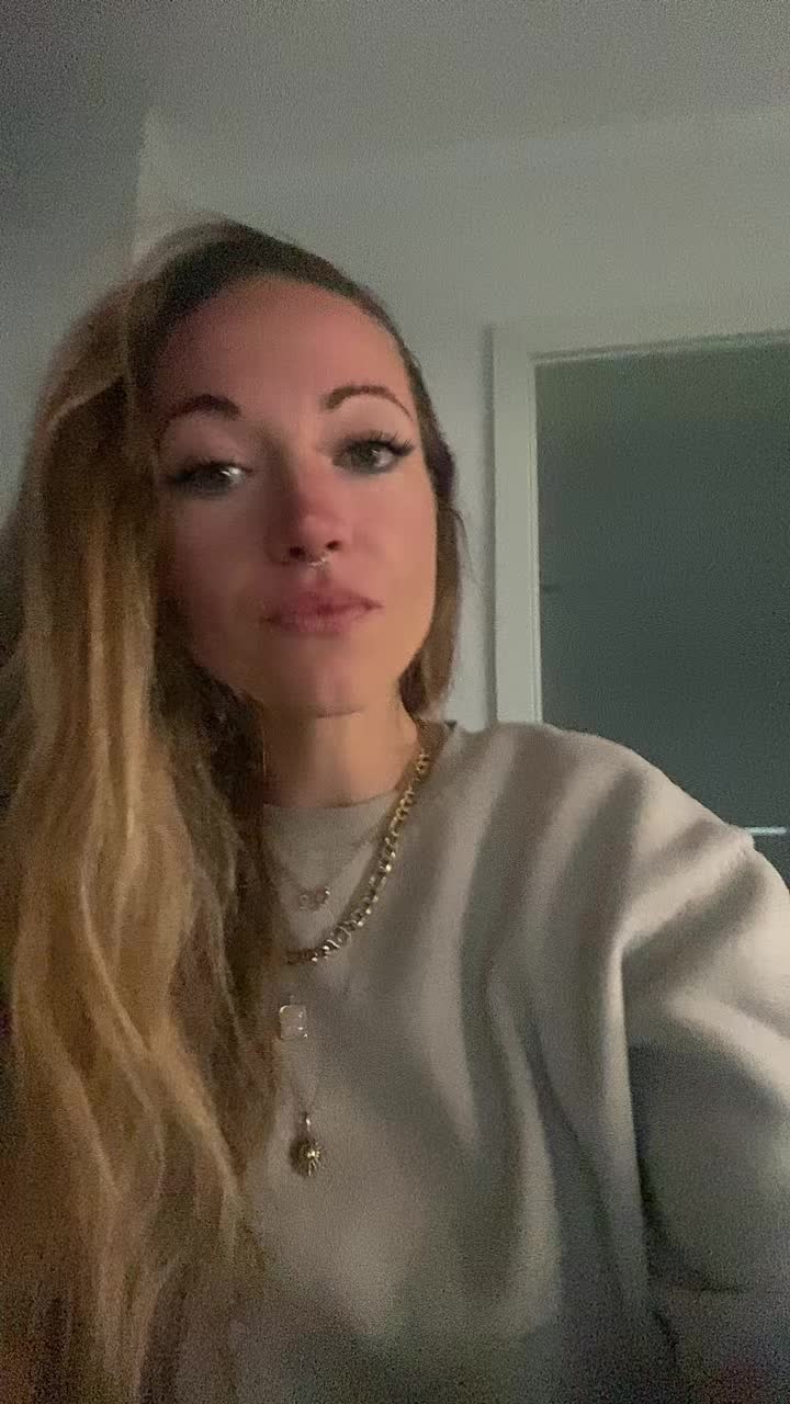 @mrs.muziii.ink