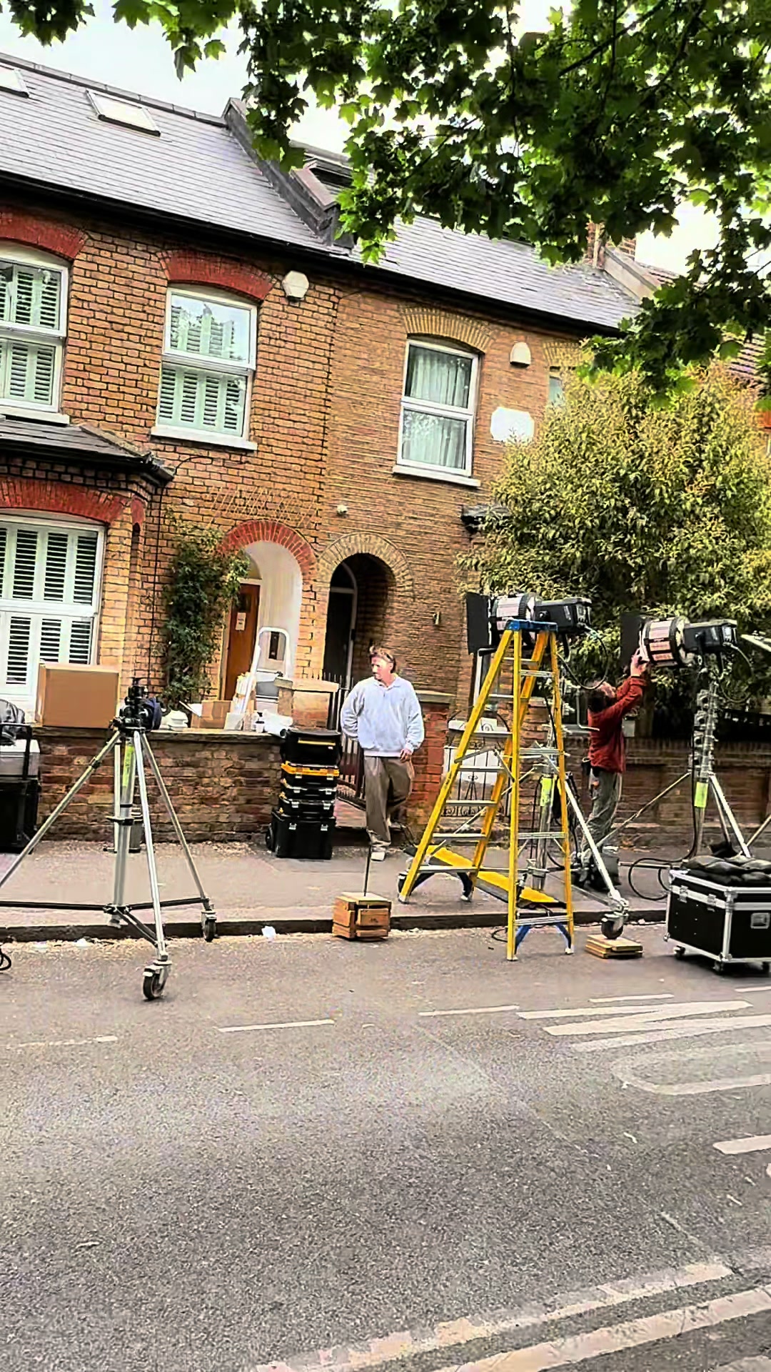 @serkızcay/LONDON