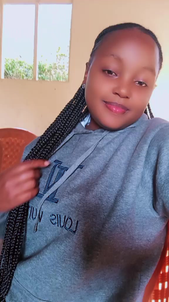@Tinnah🦋❤️