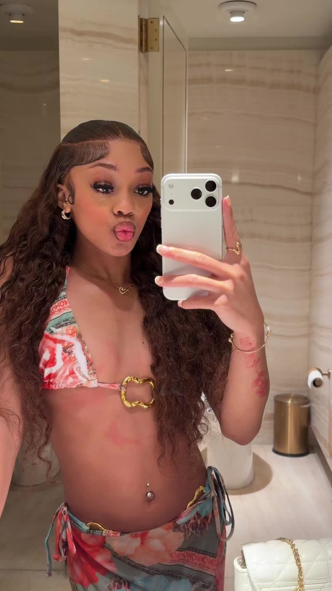 @trinlasha