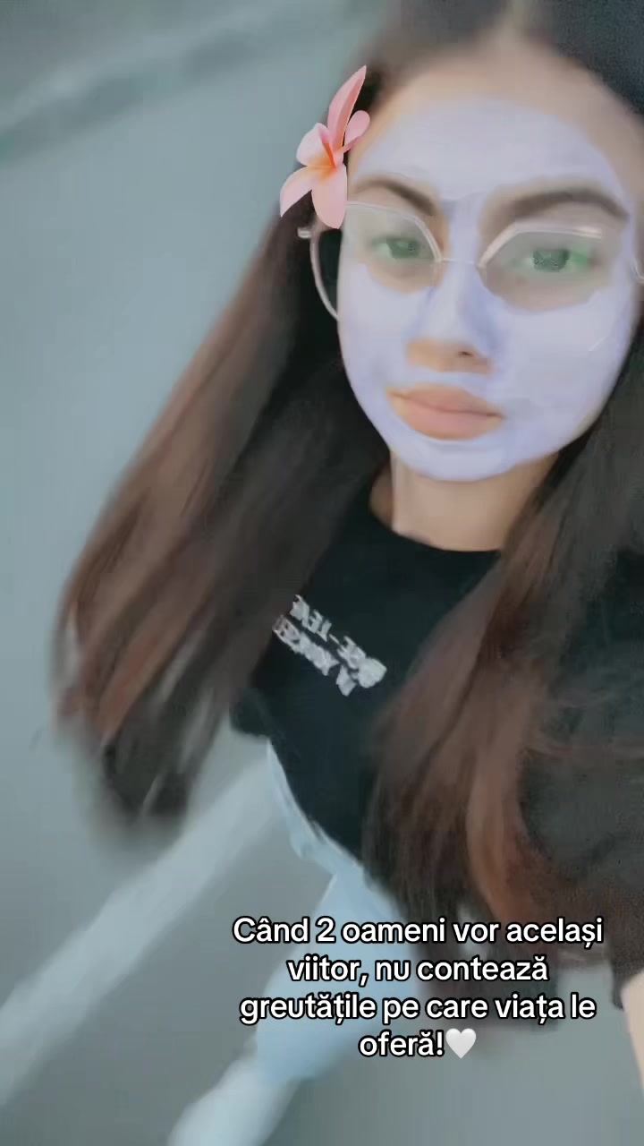 @Denisa