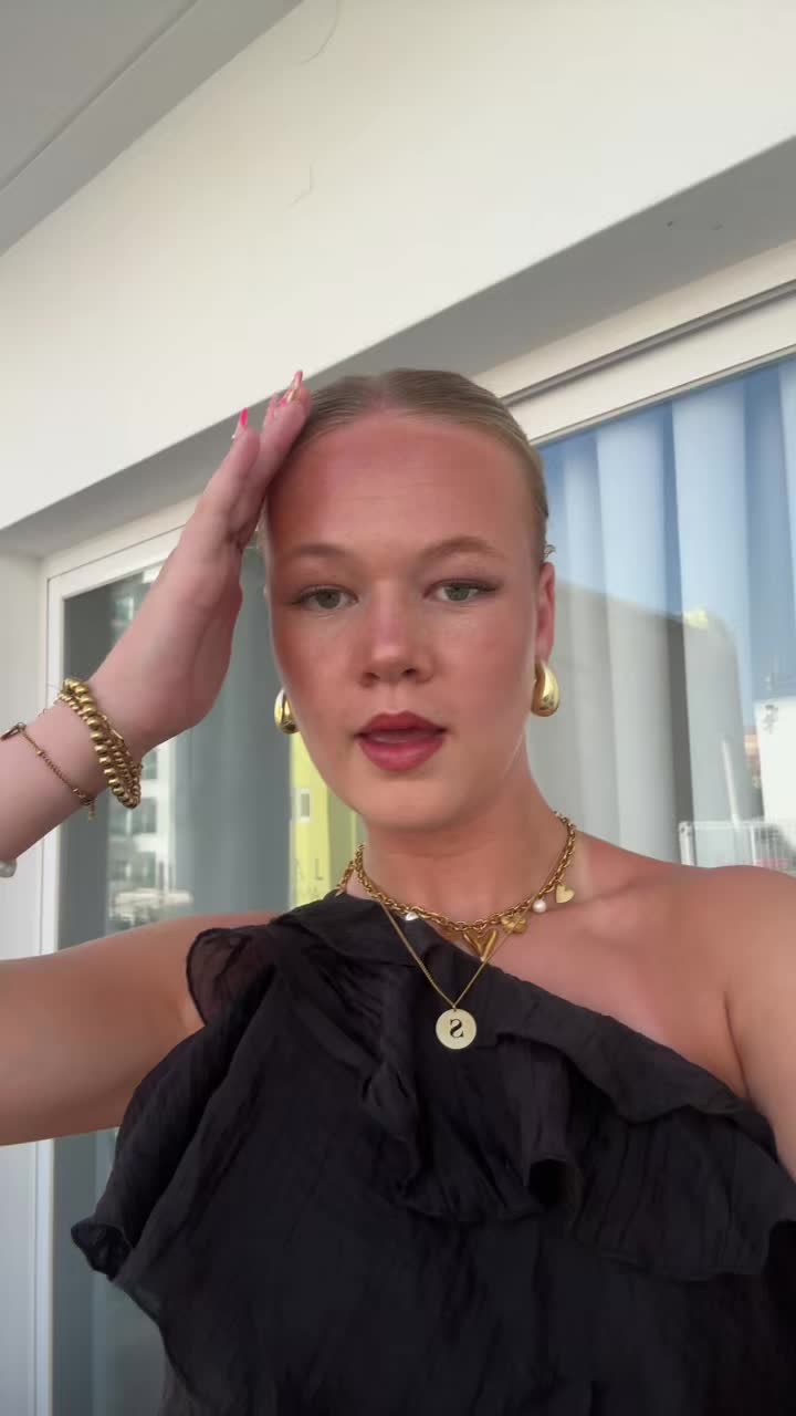 @𝐒𝐚𝐧𝐧𝐞🌞🌺🍸