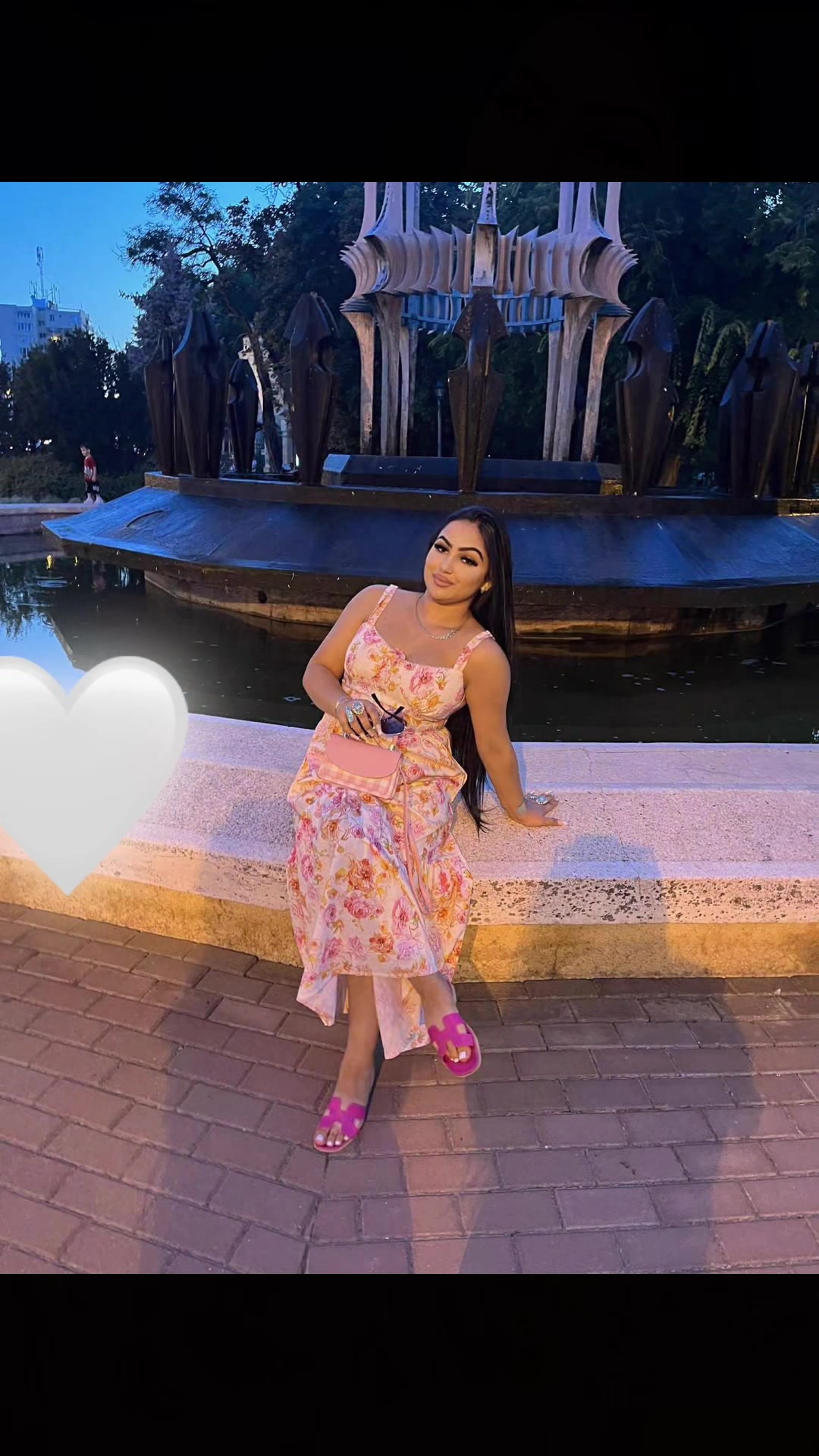 @Vivike007💋