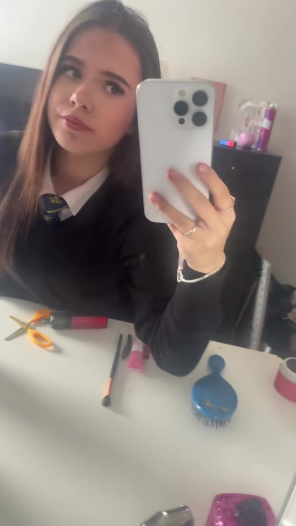 @ellaspam12xx