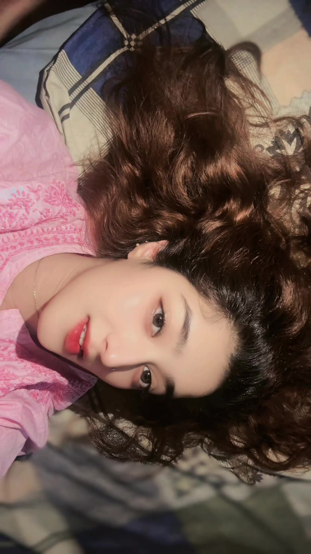 @𝕾𝖆𝖒𝖊𝖊𝖗𝖆 𝕶𝖍𝖆𝖓 🕊️