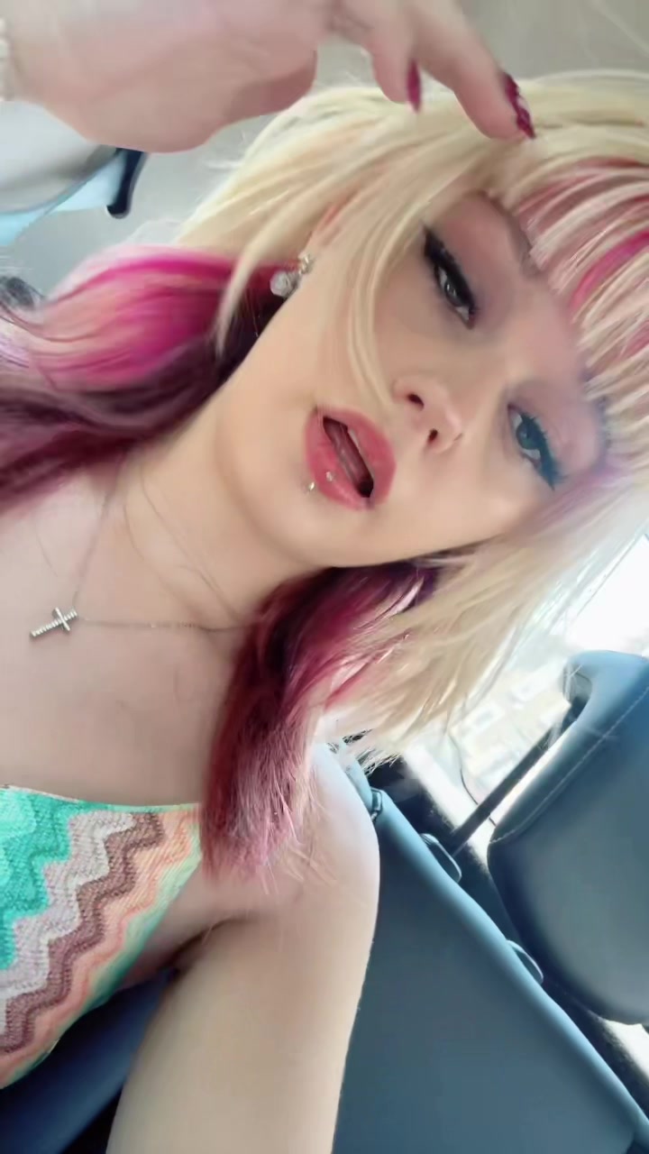@Jesskeepscrolling