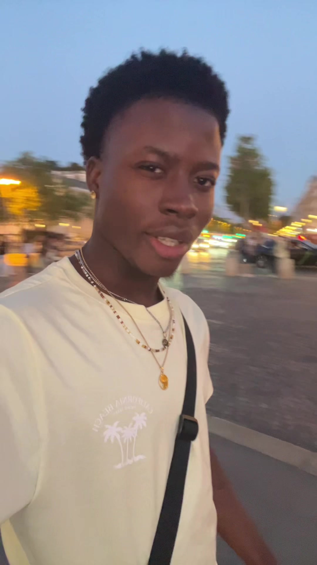 @𝐃𝐮𝐌𝐲🐉