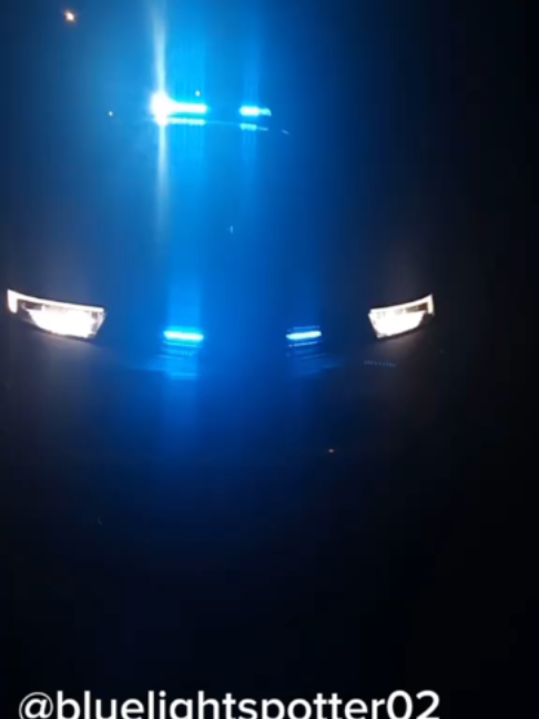 @blue light spotter02