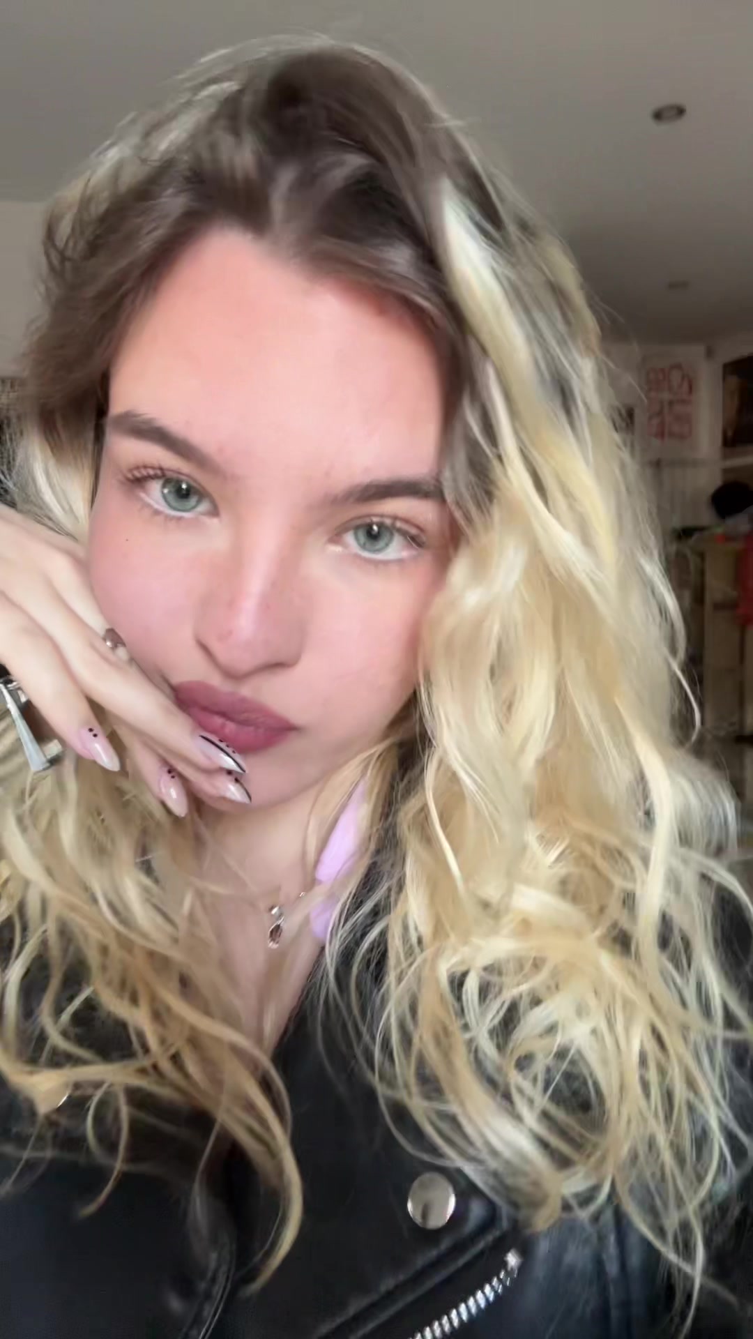 @deeana
