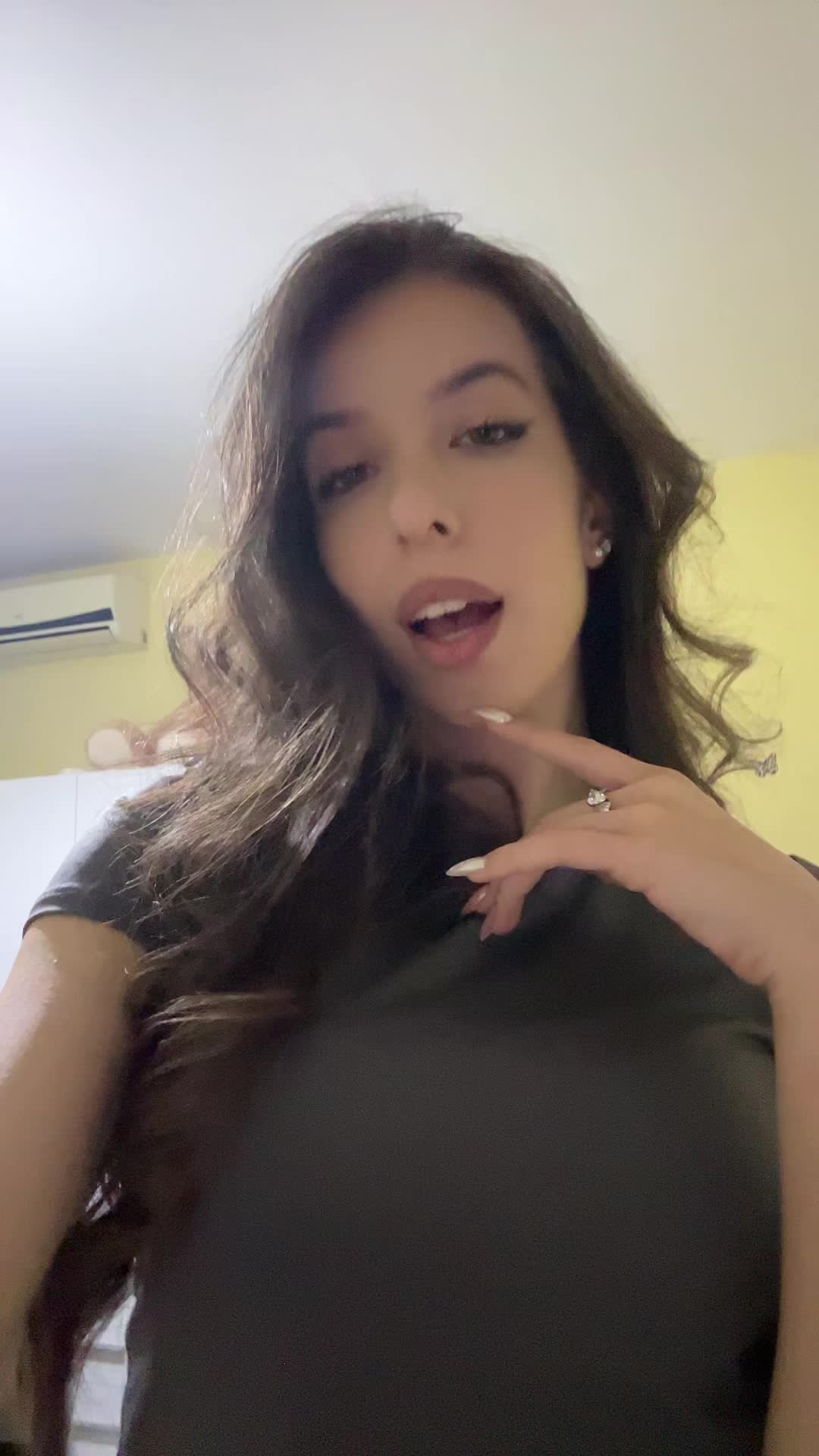 @Teodora