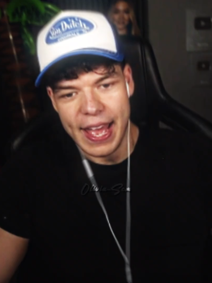 @𝐨𝐥𝐢𝐯𝐢𝐚.𝐬𝐜𝐦