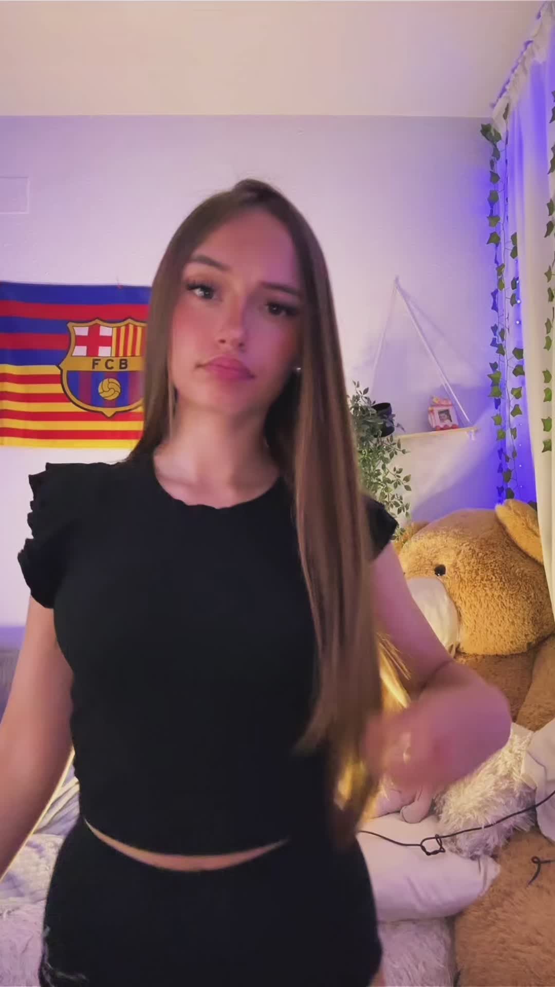 @𝐀𝐧𝐧𝐢𝐭𝐚