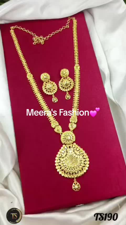 @Meera's Fashion ๐๐