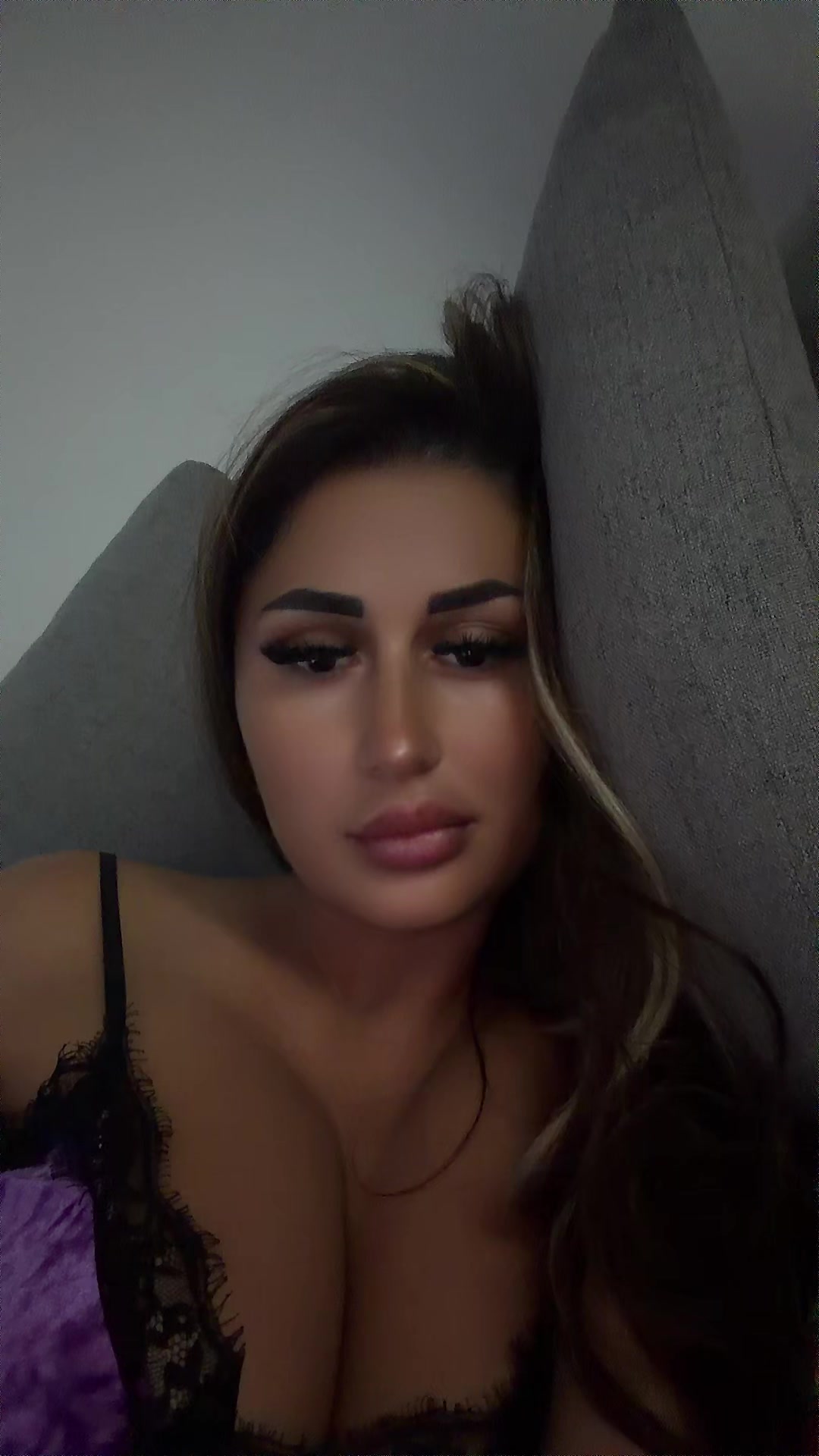 @Nicoleta Barbulescu