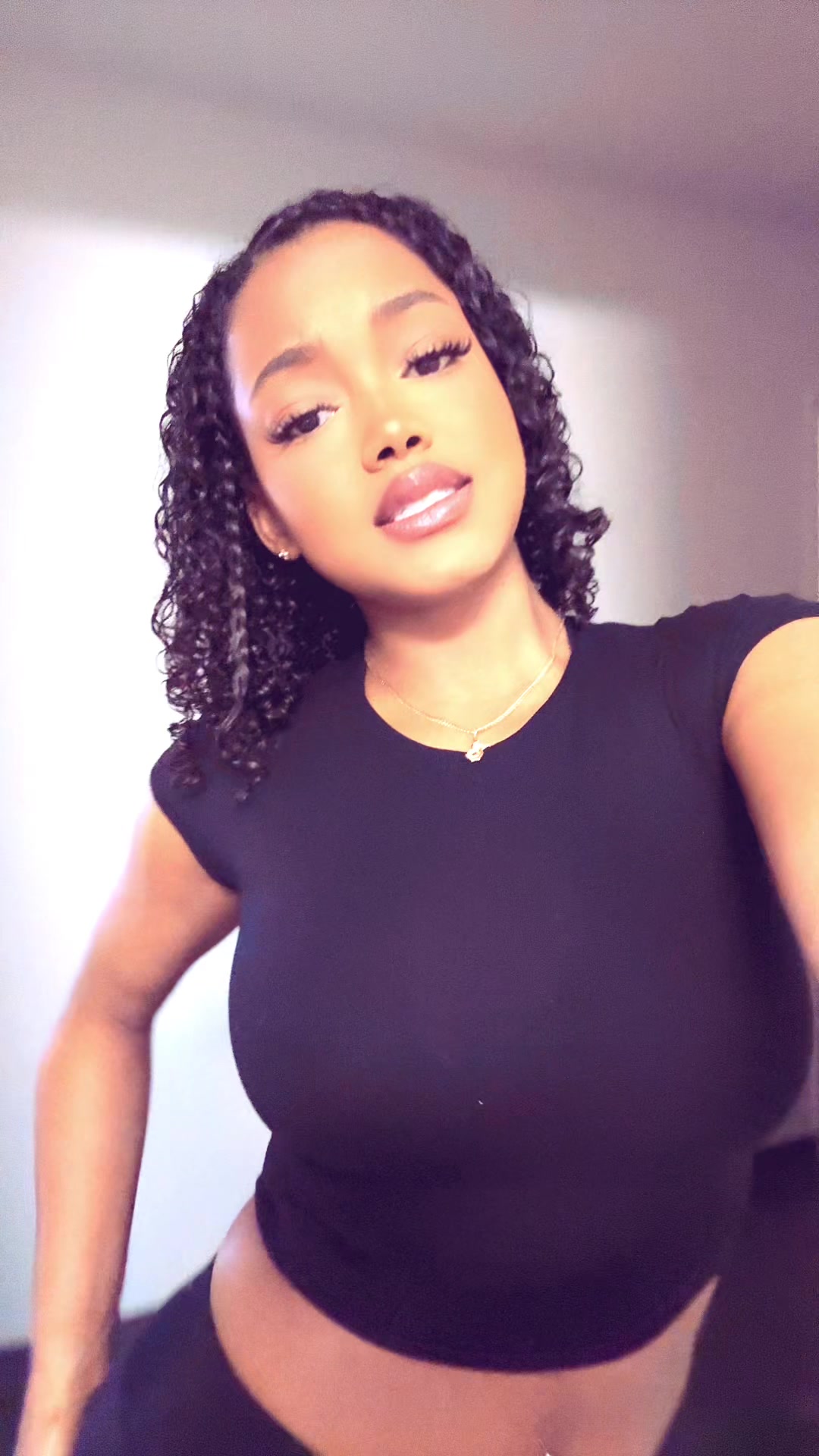 @queennicol