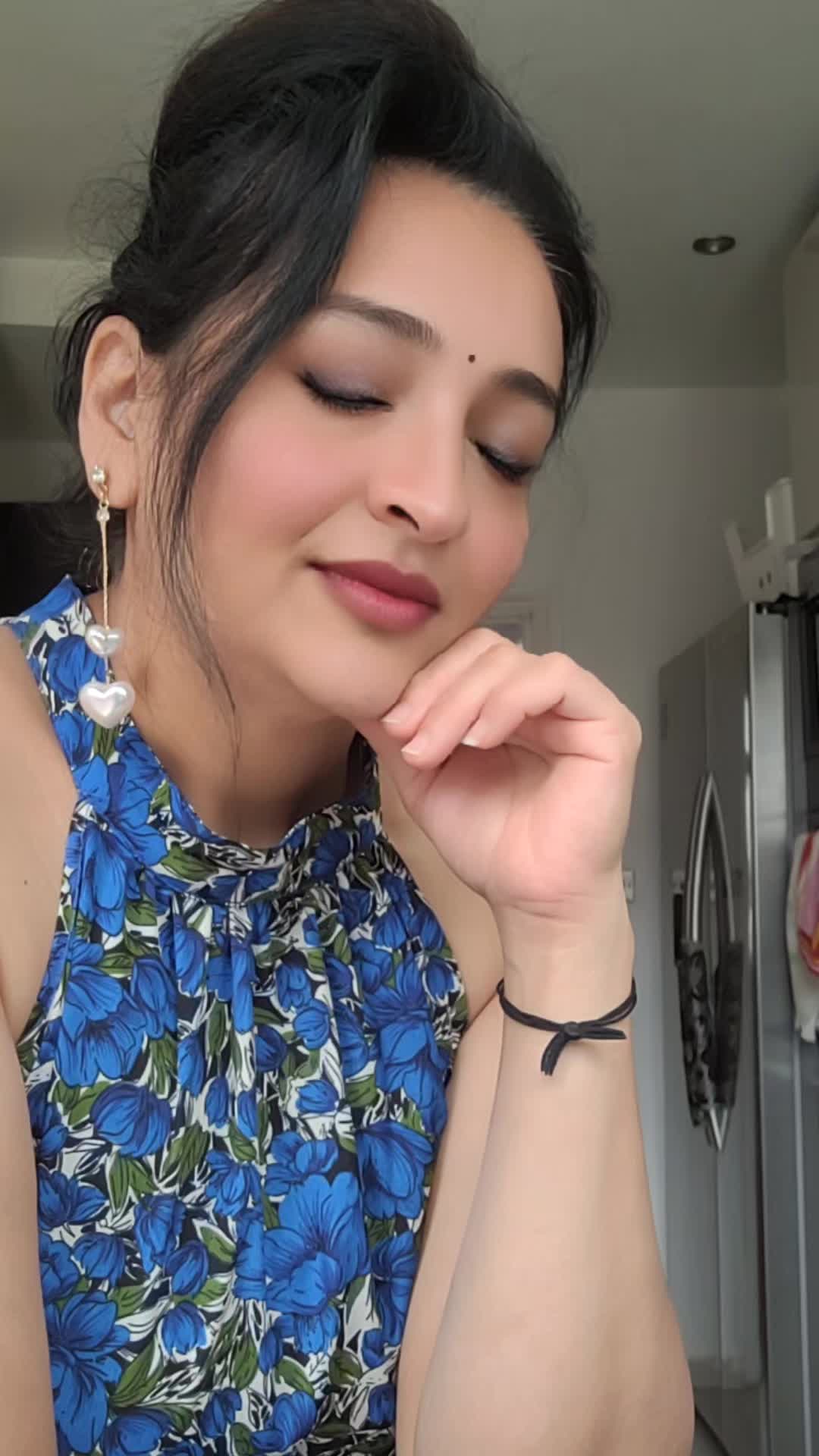 @komalself love ❤️ 😍 💖