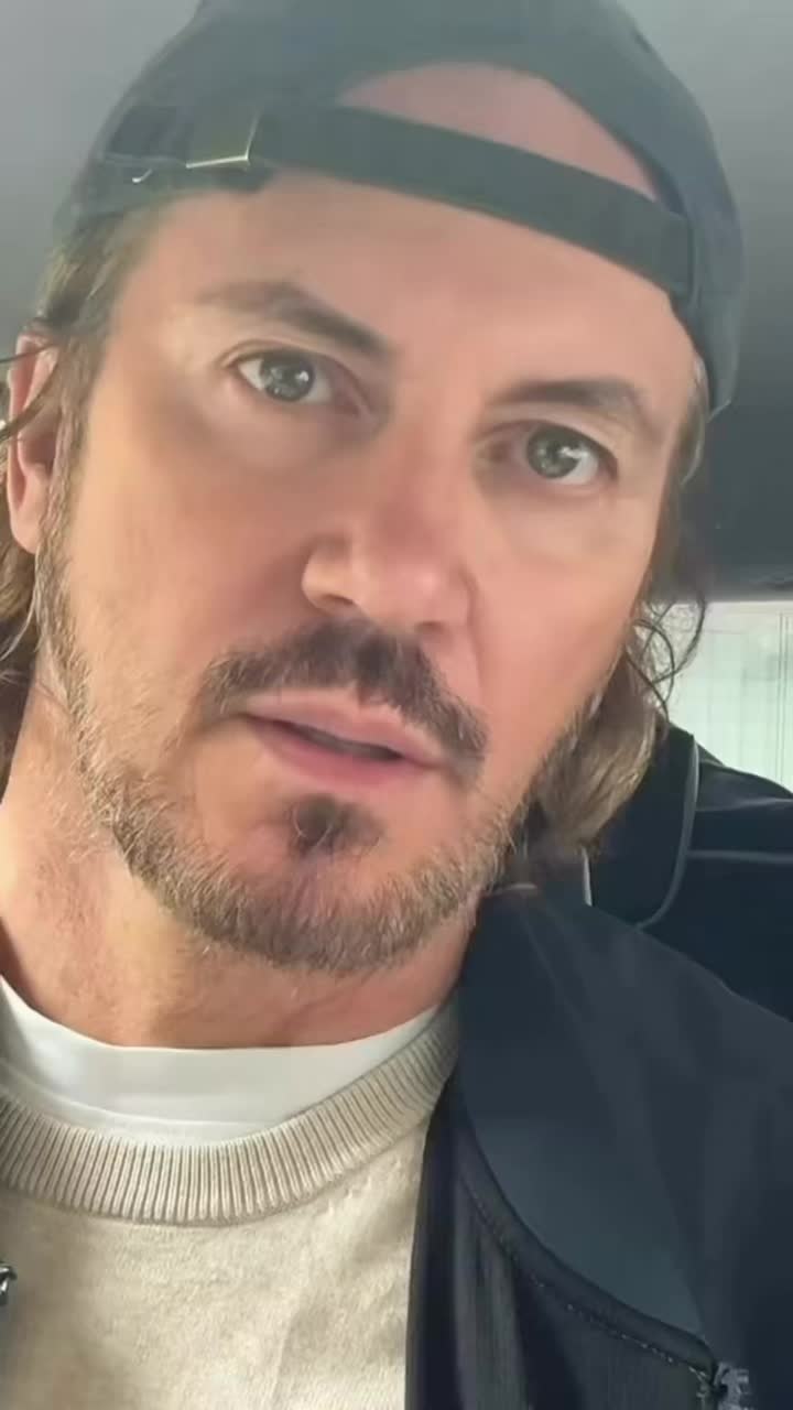 @VIVEK RICCARDO SARDON&Egrave;
