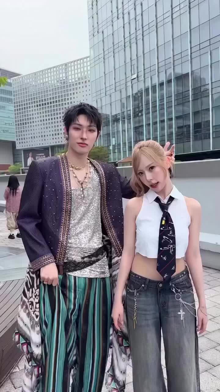 @Christina ๐