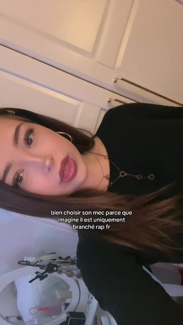 @chloé