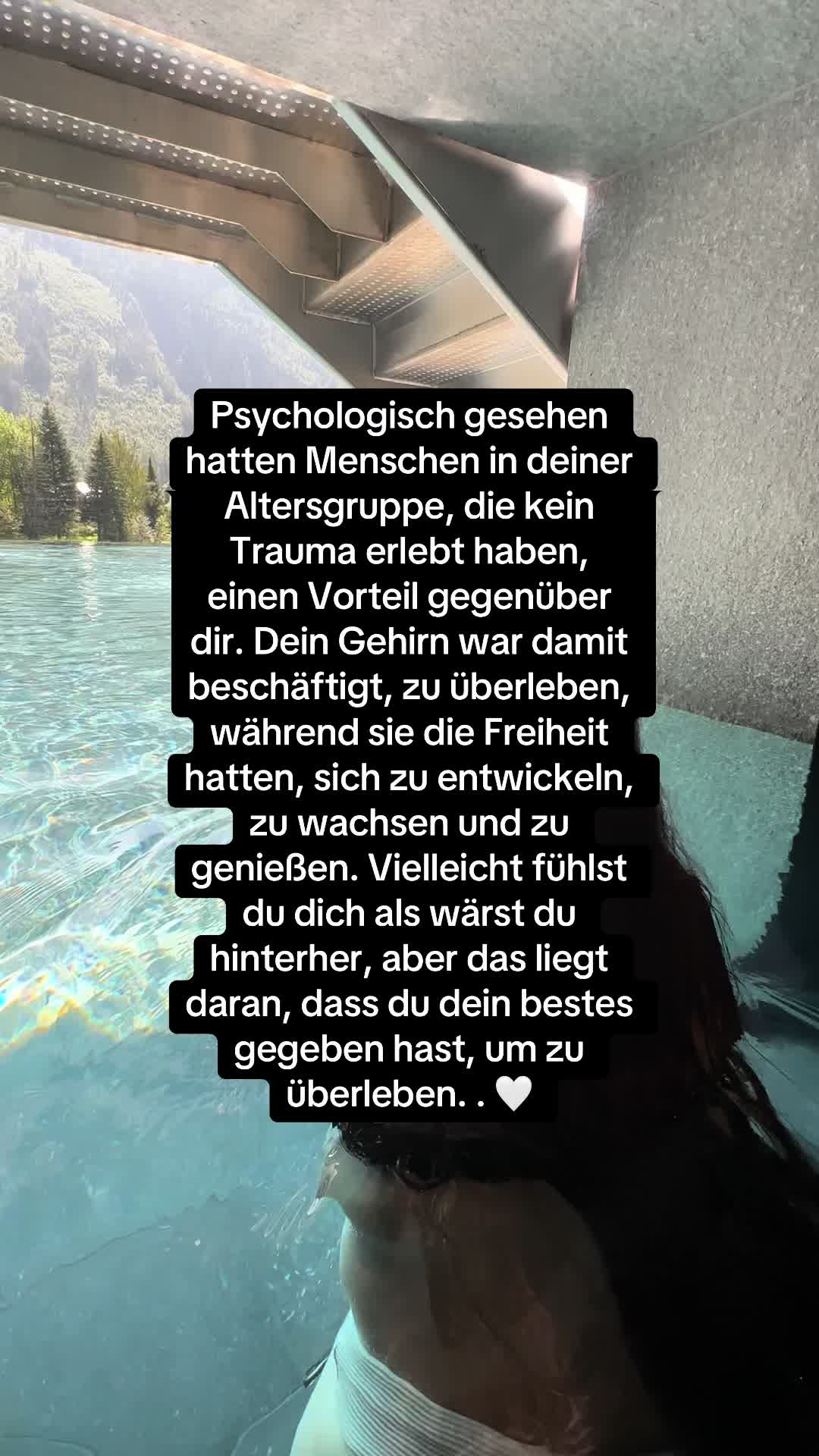 @𝔼𝕤𝕤𝕒