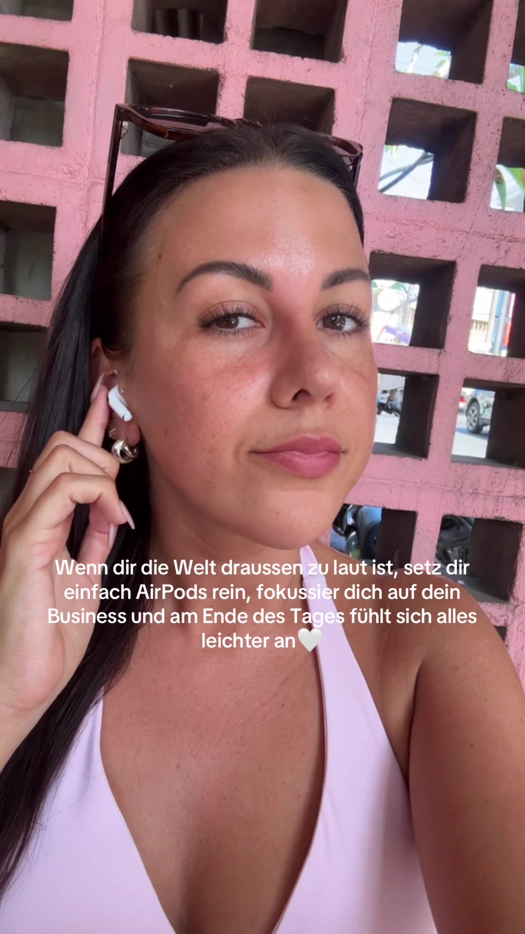 @Laura