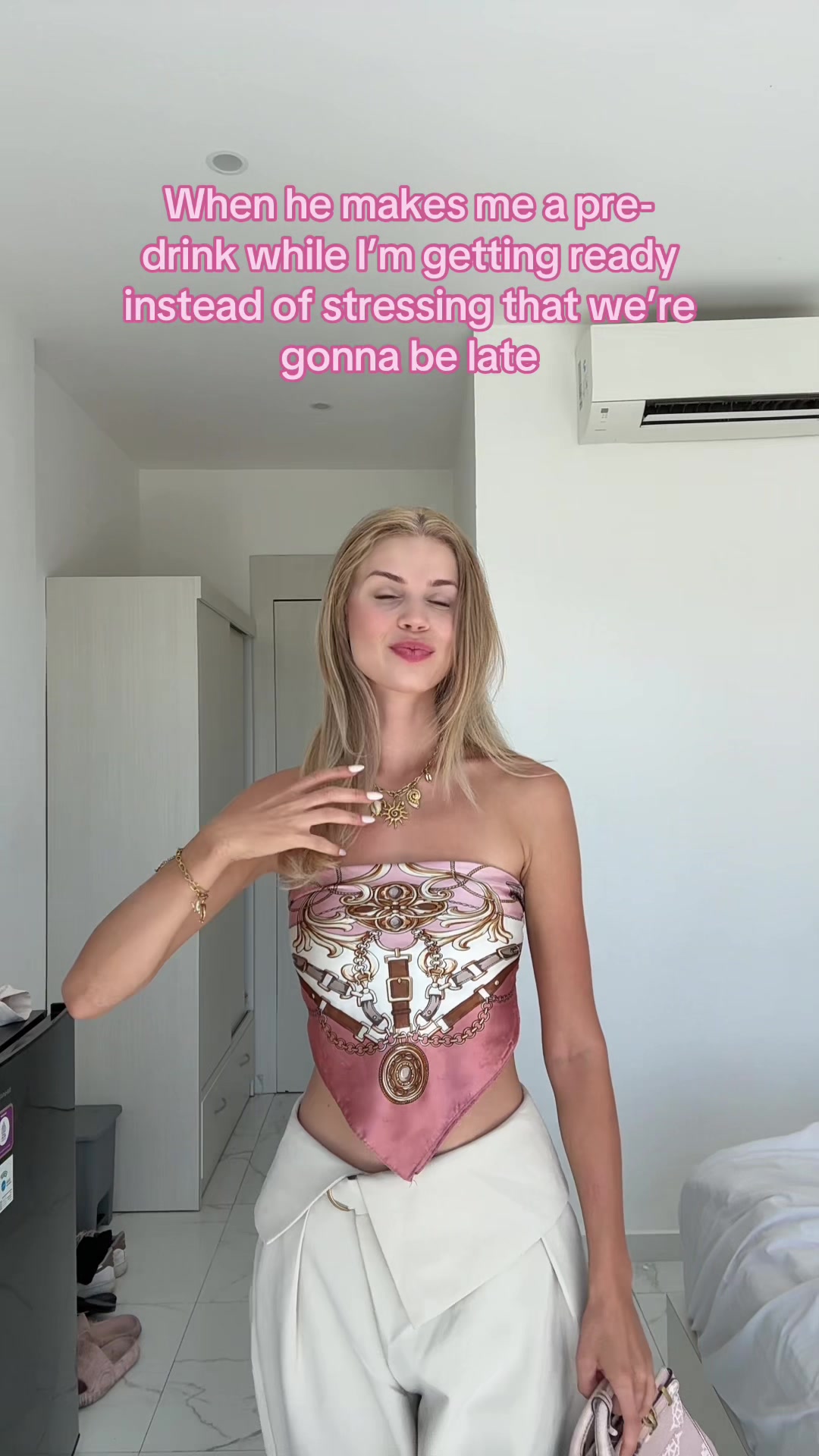 @Anna Belanikova