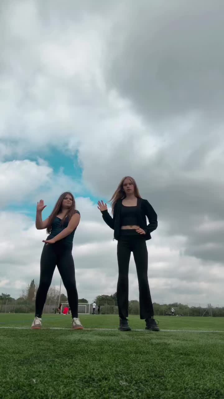 @Skibidi dances🔥😝