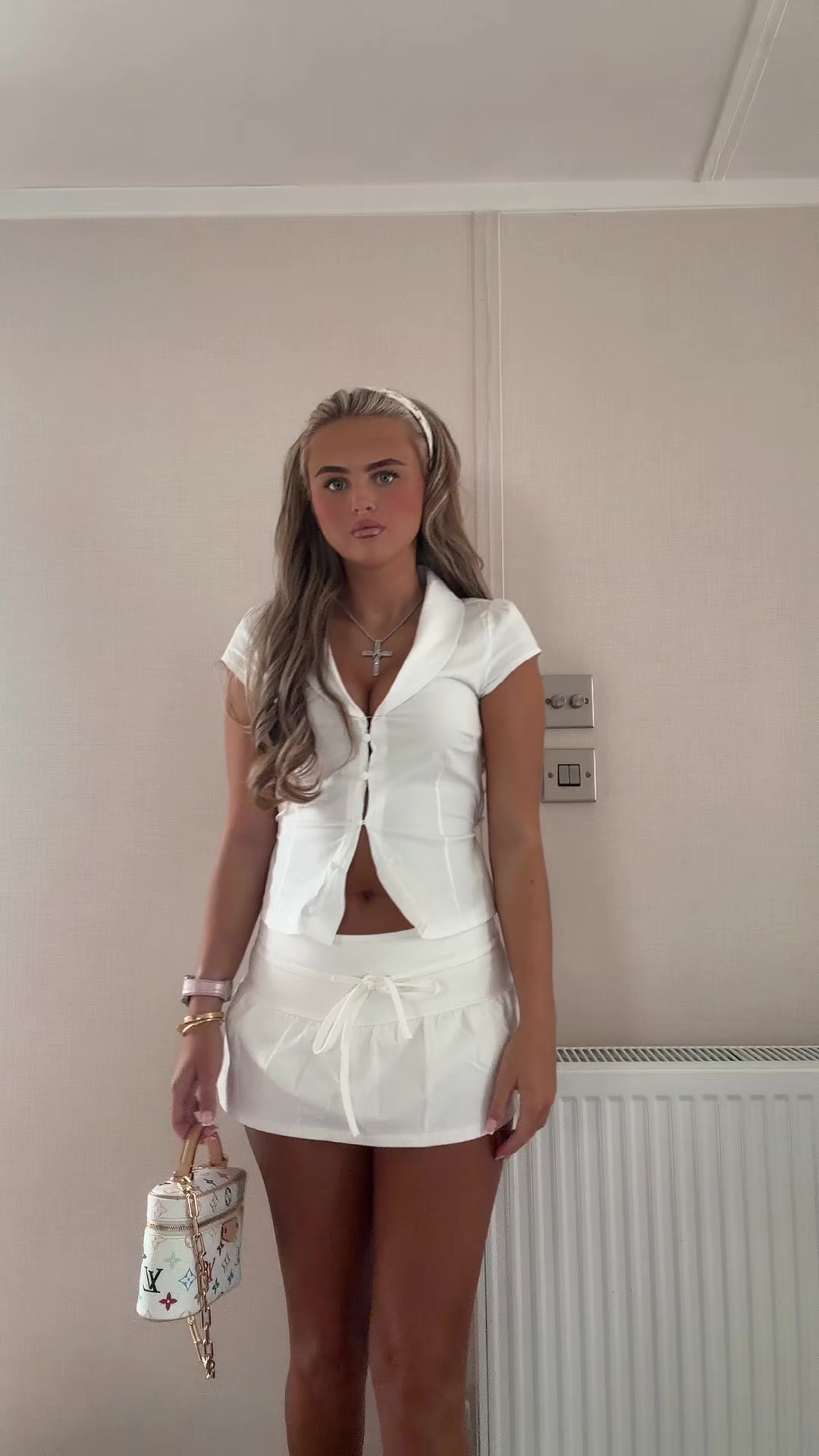 @caitlinmcinerneyx