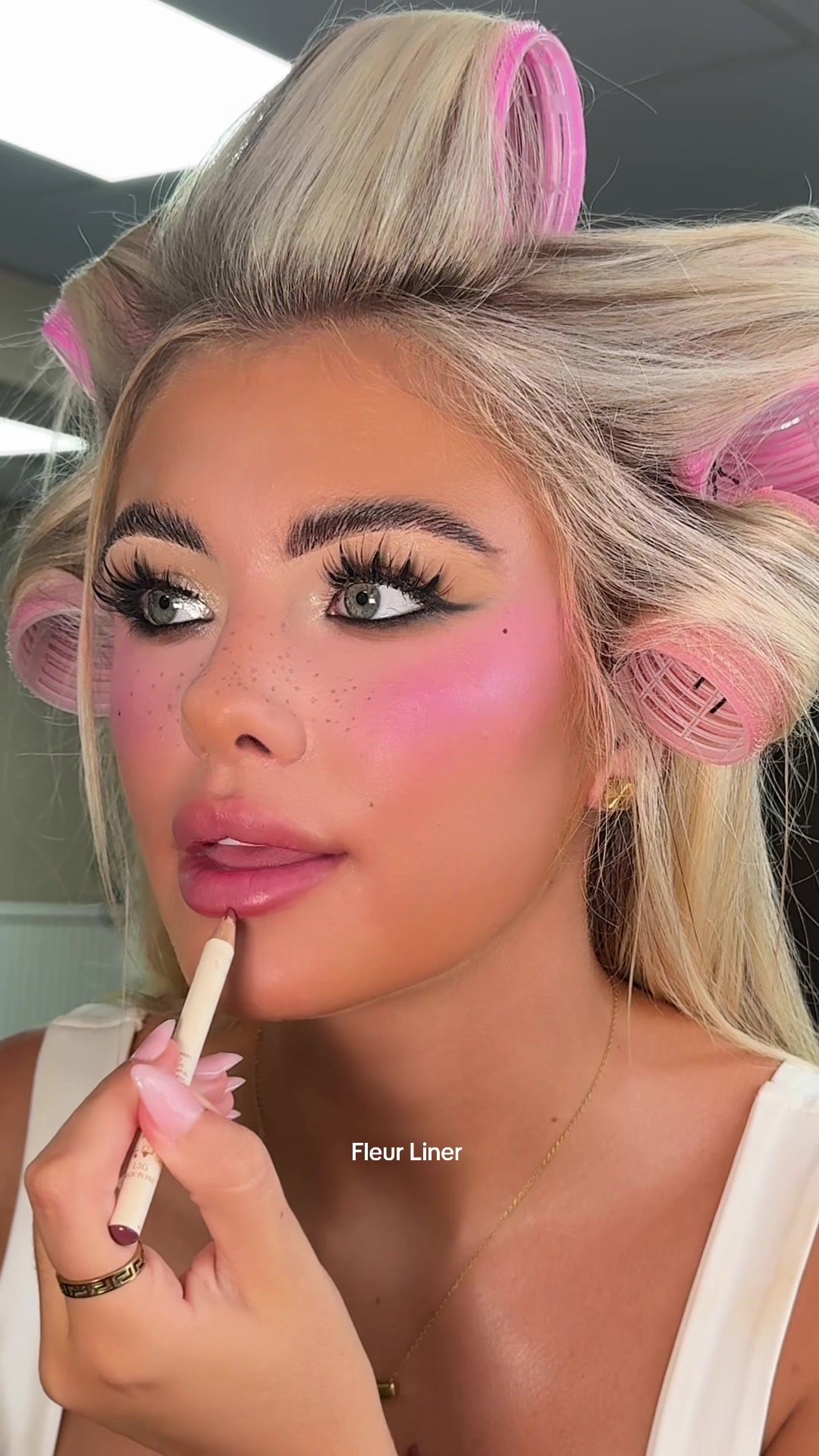 @PINKHONEY