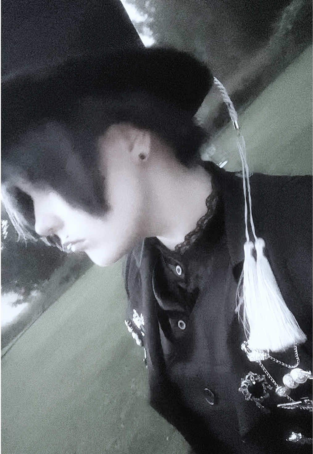 @ℭ𝔦𝔢𝔩𝔓𝔥𝔞𝔫𝔱𝔬𝔪𝔤𝔦𝔳𝔢