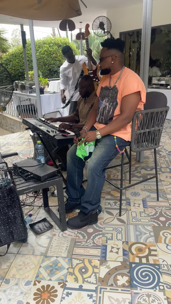 @KwakuFuture