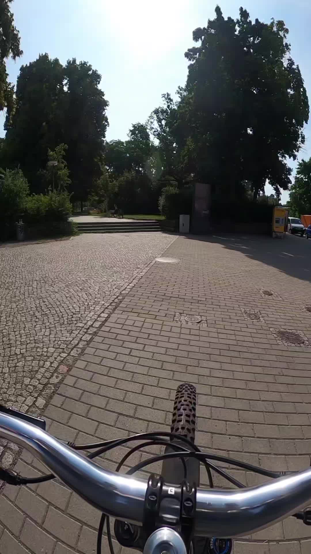 @Burgi