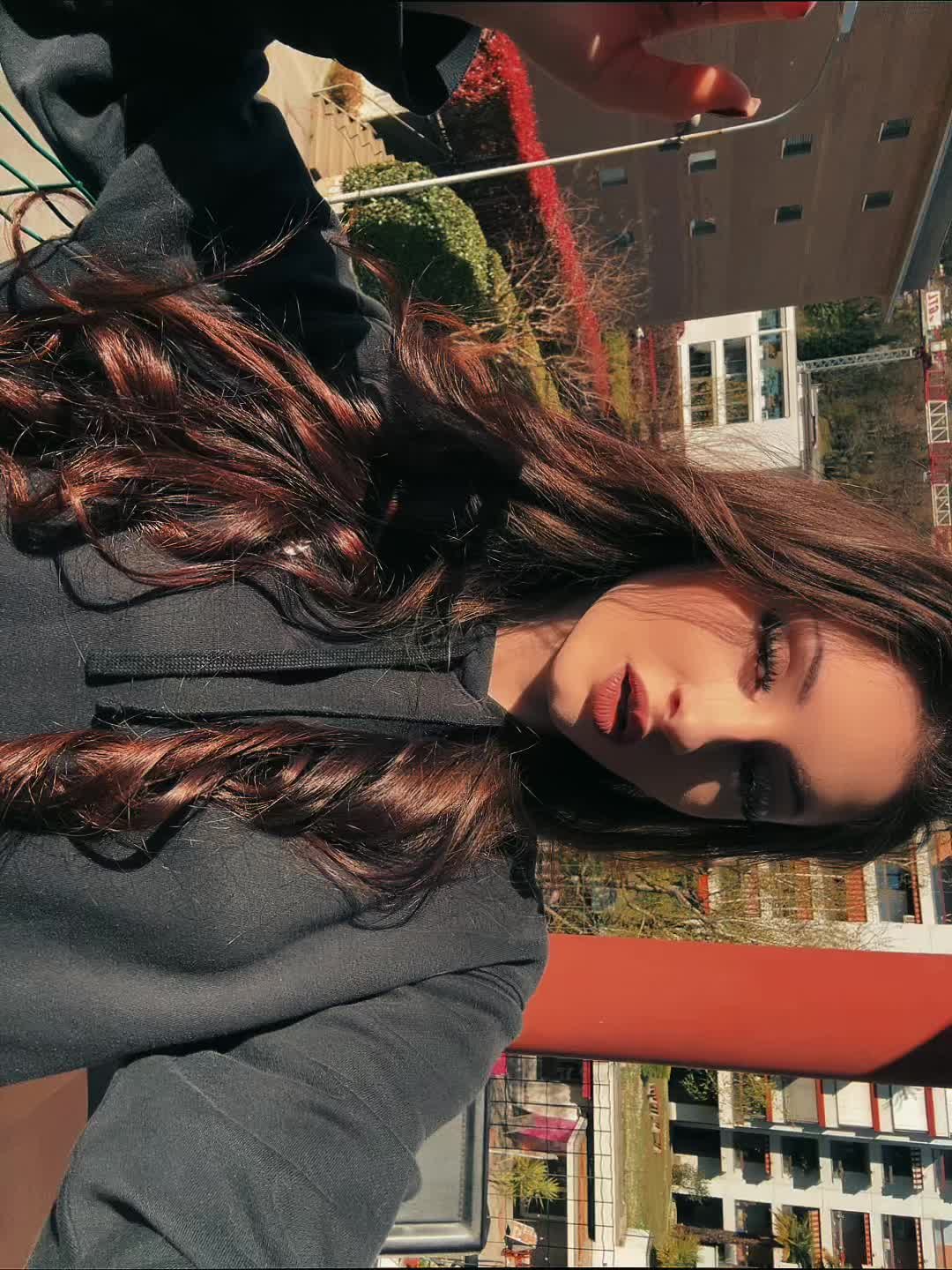 @Asjaks