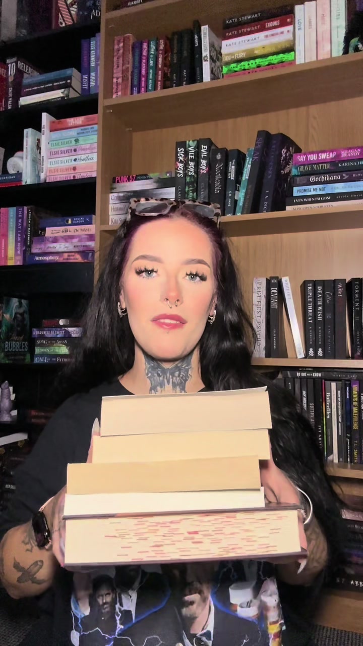@May🖤BookTok