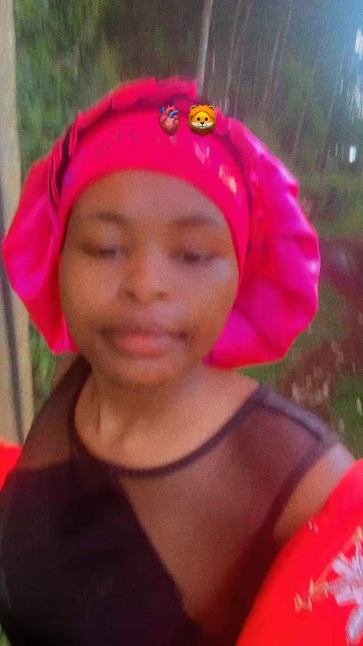 @🎀Cyee😩🤍🥀🦋