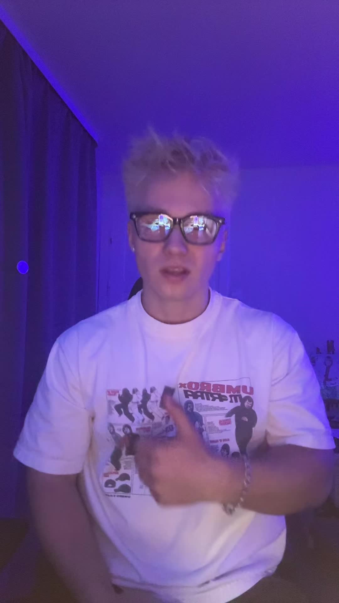 @Bolą