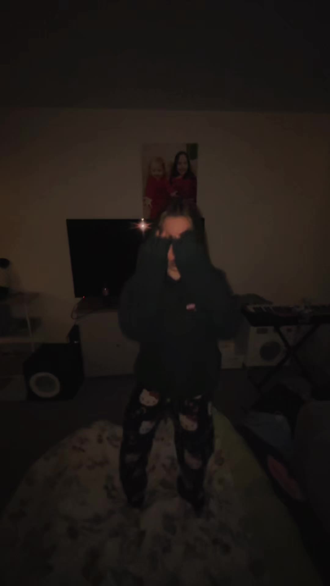 @𝑨𝑳𝑰𝑪𝑬 𝑷𝑬𝑨𝑹𝑳ꨄ