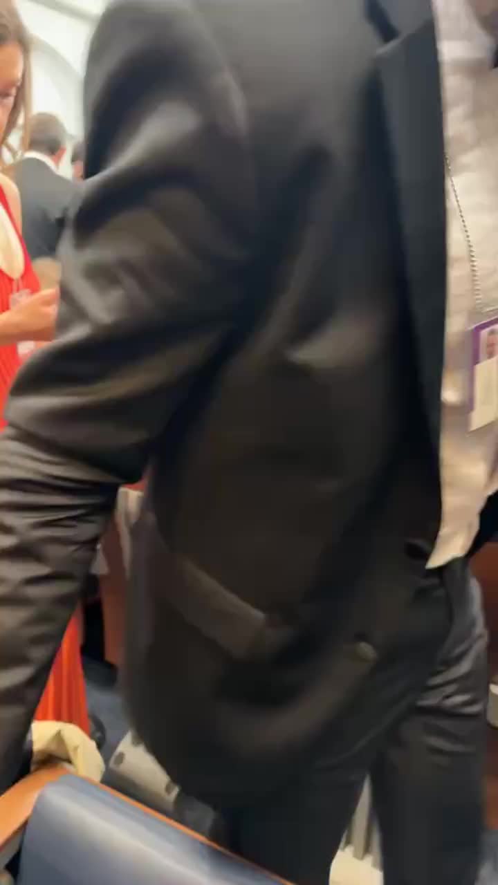 @🇨🇩🇿🇦🇻🇳🇫🇷🇨🇦