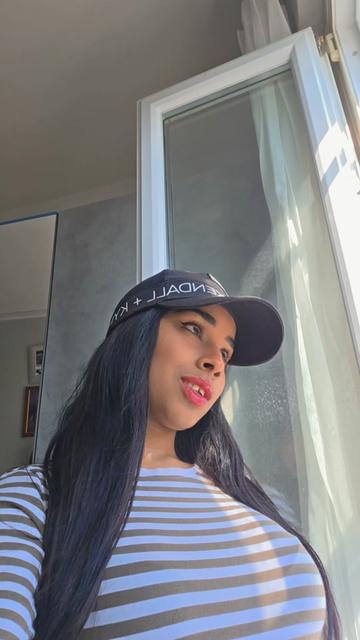 @lilibombom